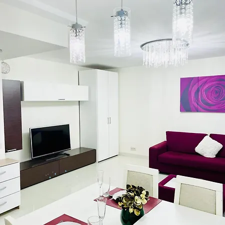 Spacious In The Center Of Near The Sea